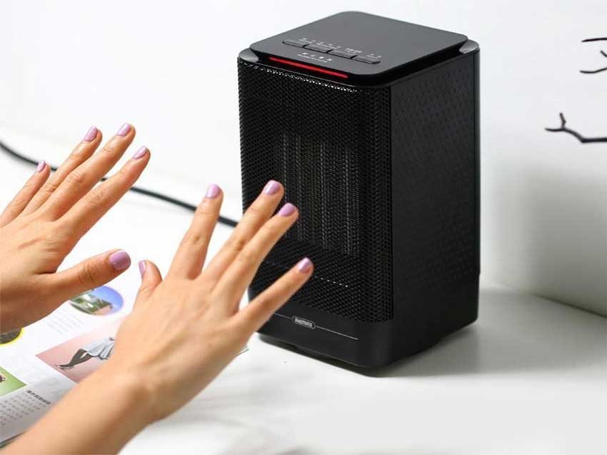 REMAX RT SP09 Warm Portable Electric Heater 4