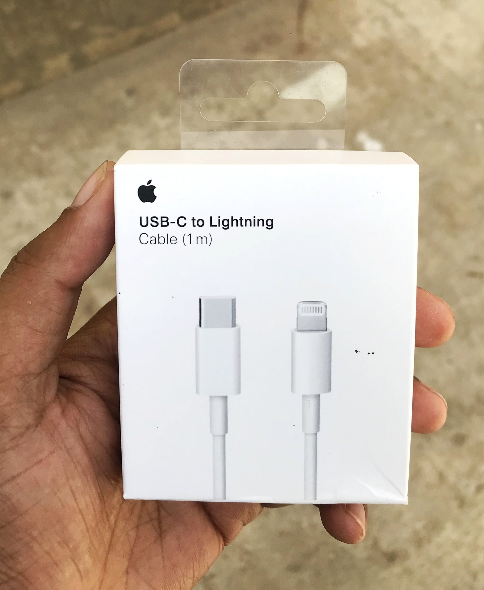 Apple USB C to Lightning Cable 1m 2 scaled