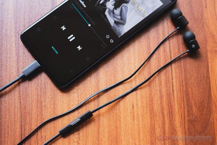 OnePlus Type C Bullets 2T Earphones 1