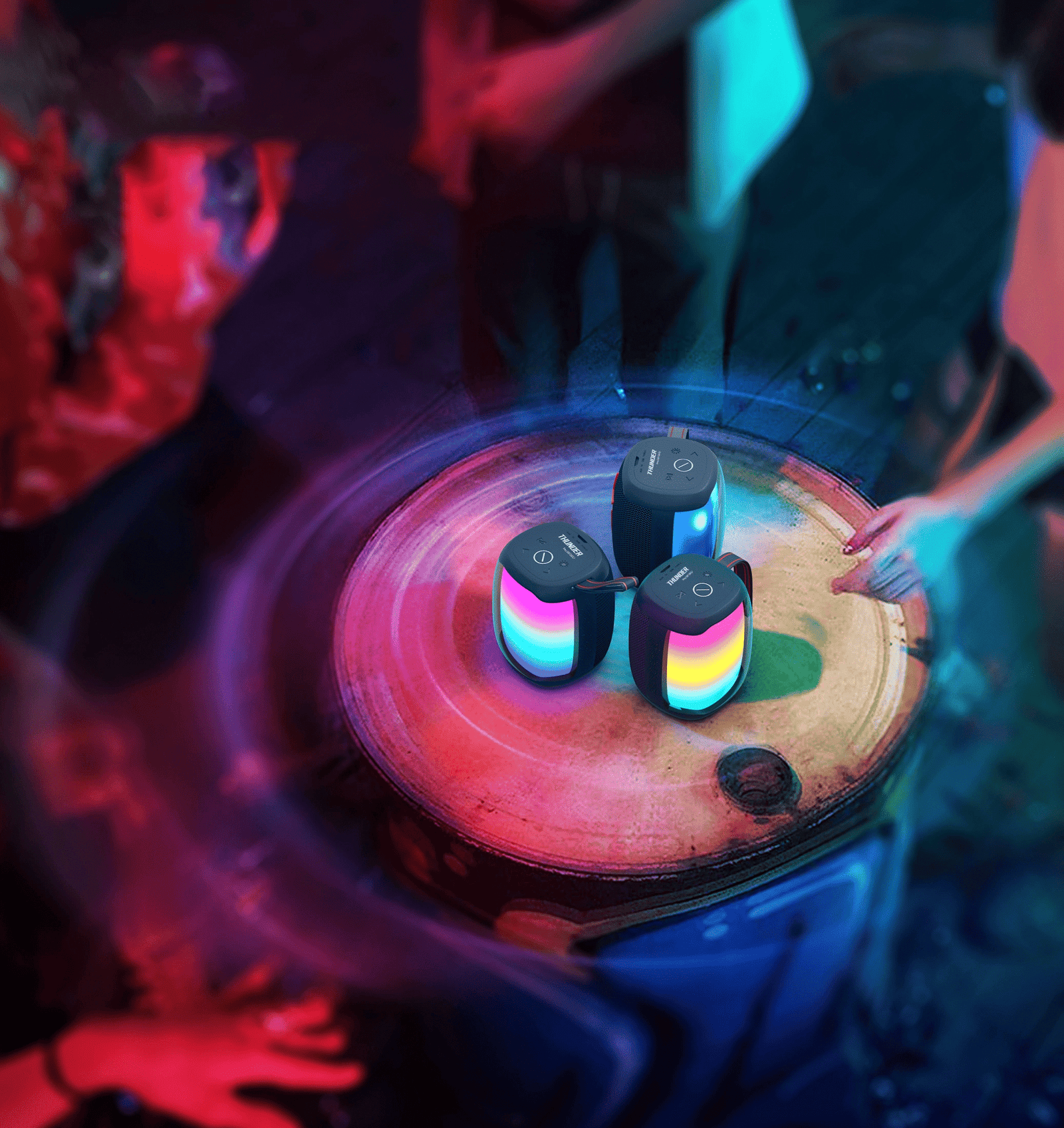 WiWU P40 Mini Thunder Wireless Speaker 2