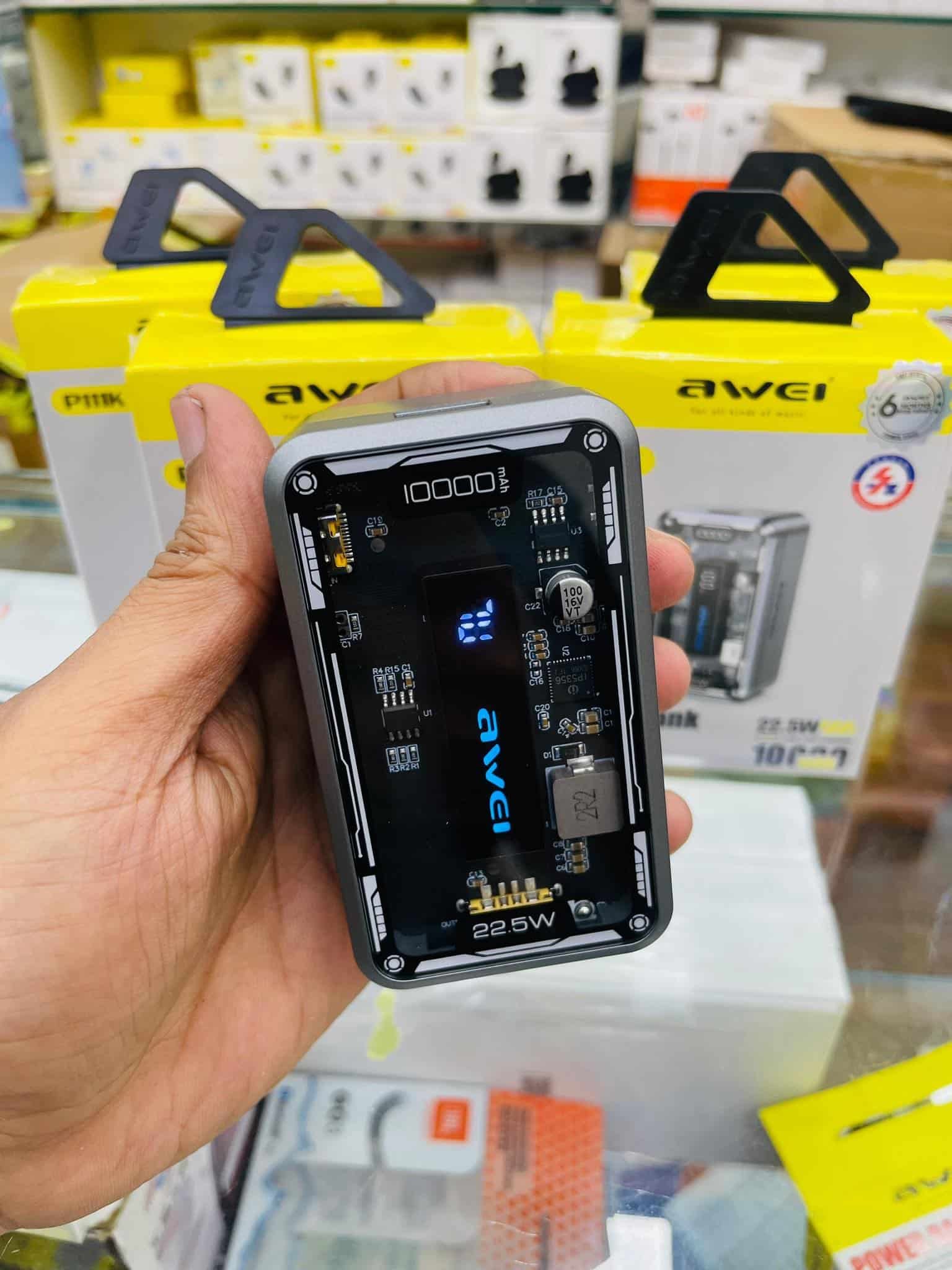 Awei P111K 10000mAh 22.5W Mini Power bank 1