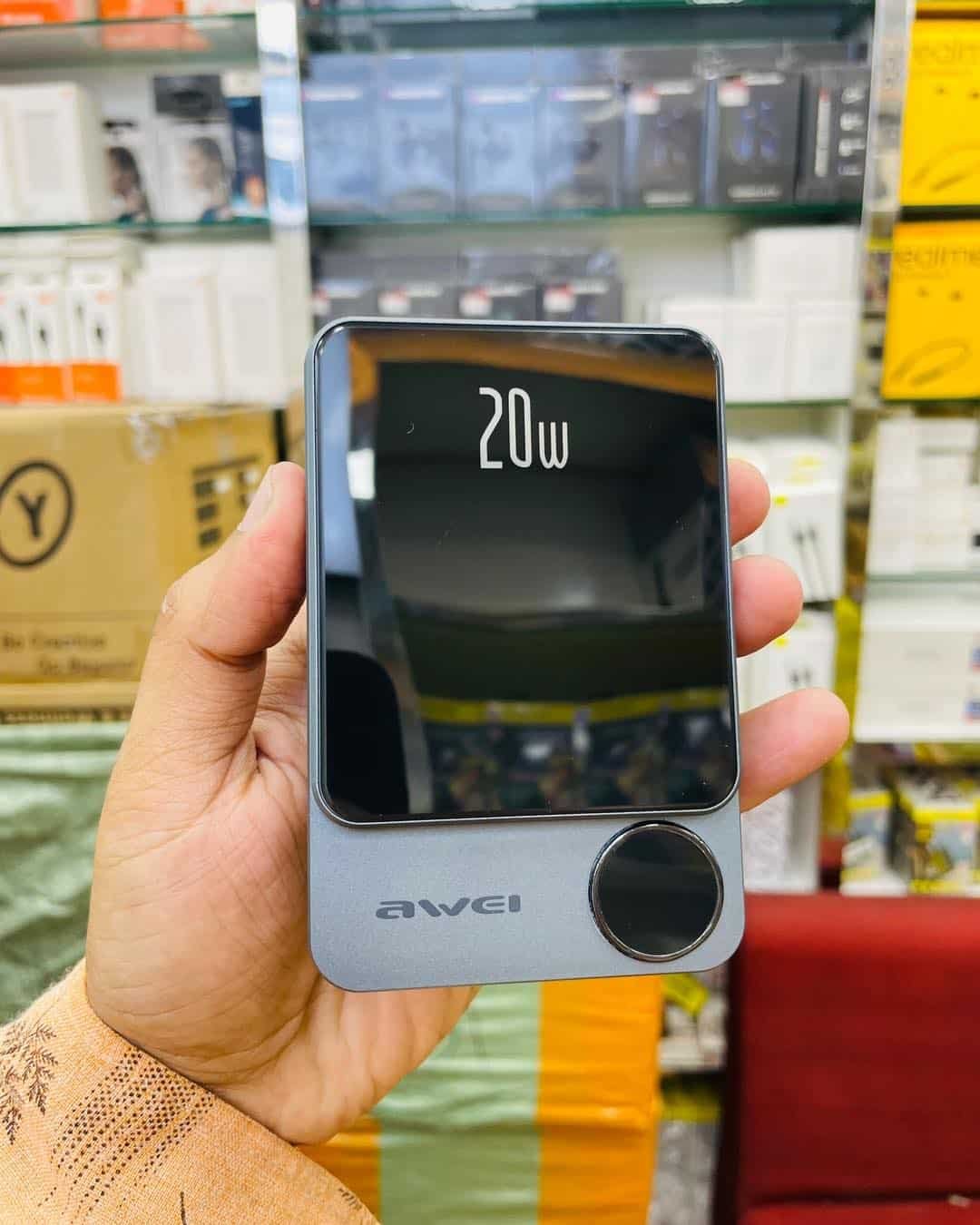 Awei P39K 10000mah 20W PD Wireless Magnetic PowerBank 1