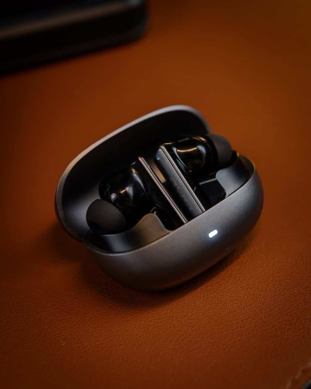 Awei T88 ANC Bluetooth Earphone 6