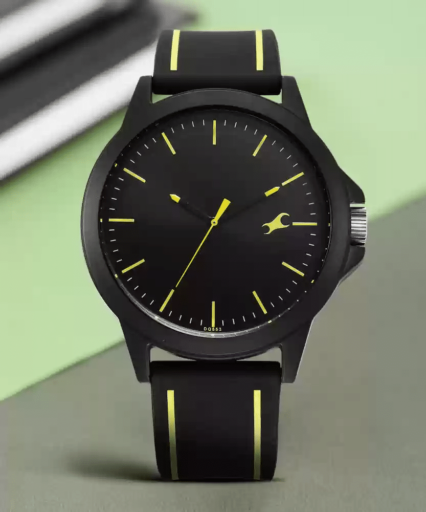 Fastrack Tees Urbanique Quartz Analog Black Dial Silicon Strap Watch For Guys 38024PP83W 1