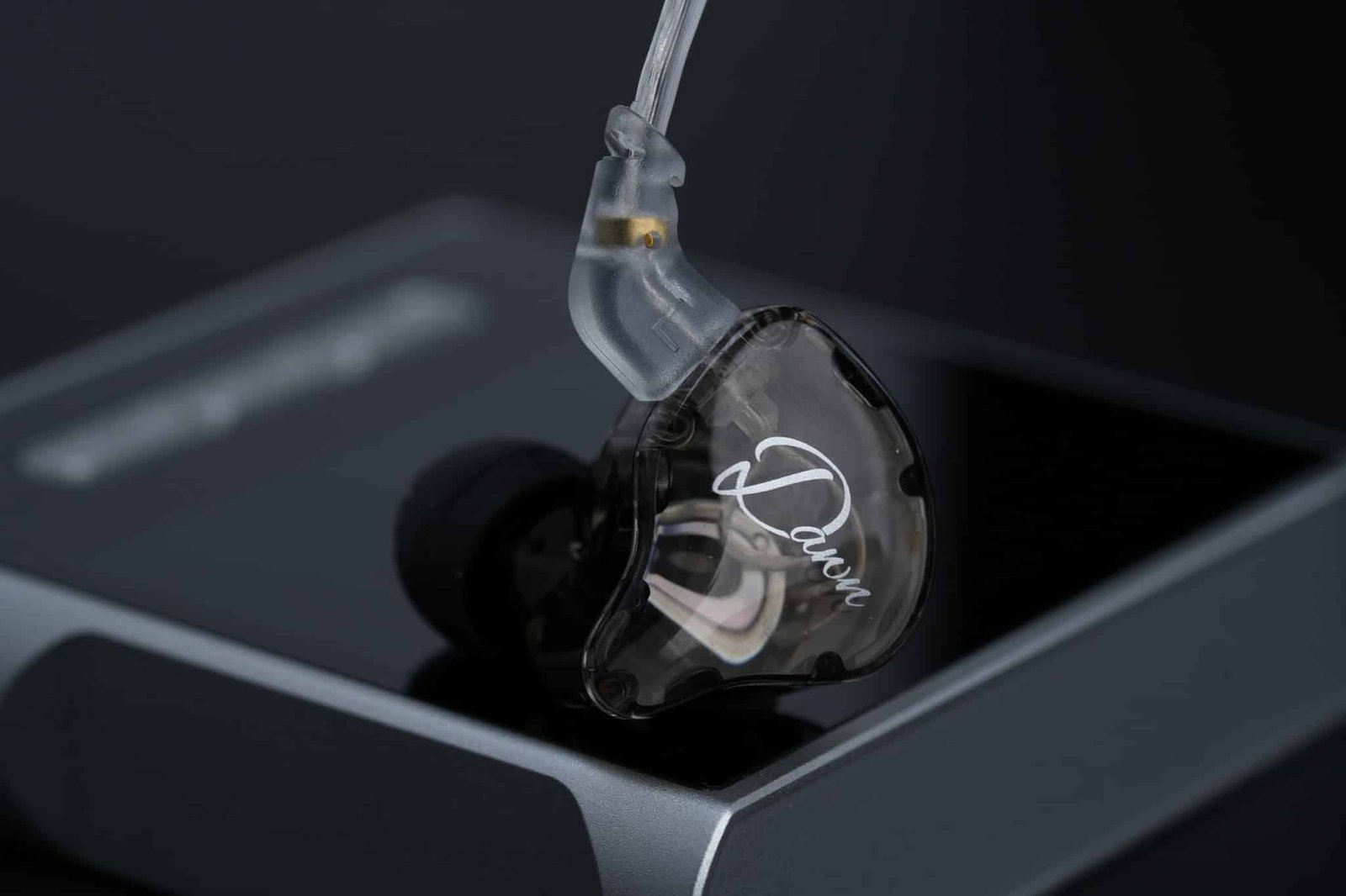 KZ Dawn Super Linear Dynamic Driver IEM with MIC 4