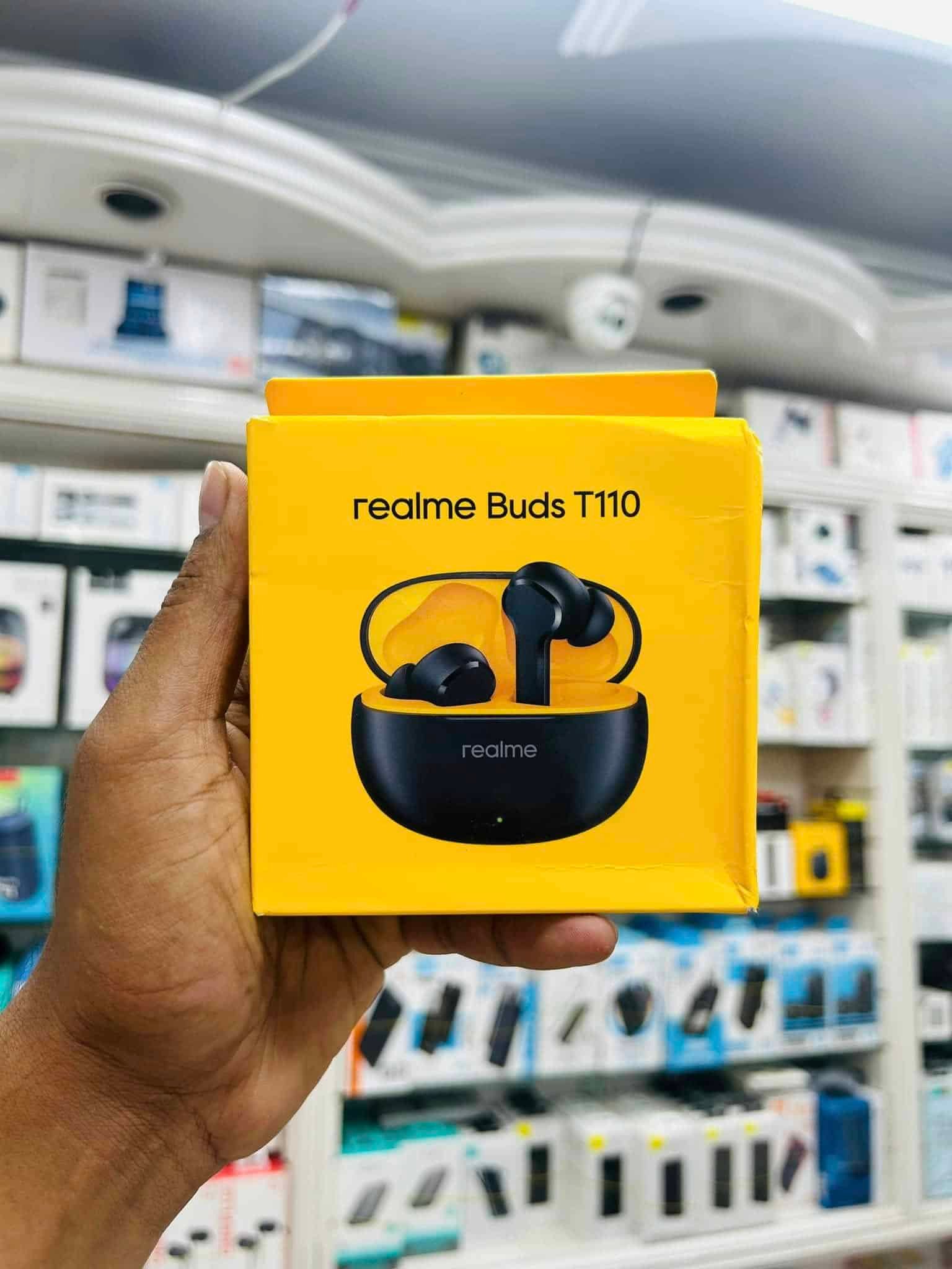 Realme Buds T110 ENC True Wireless Earbuds 2