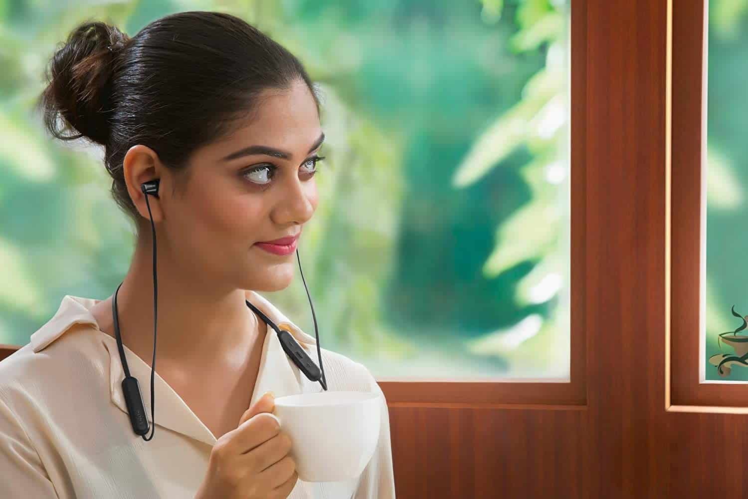 SONY WI C200 Wireless In ear Headphones 1