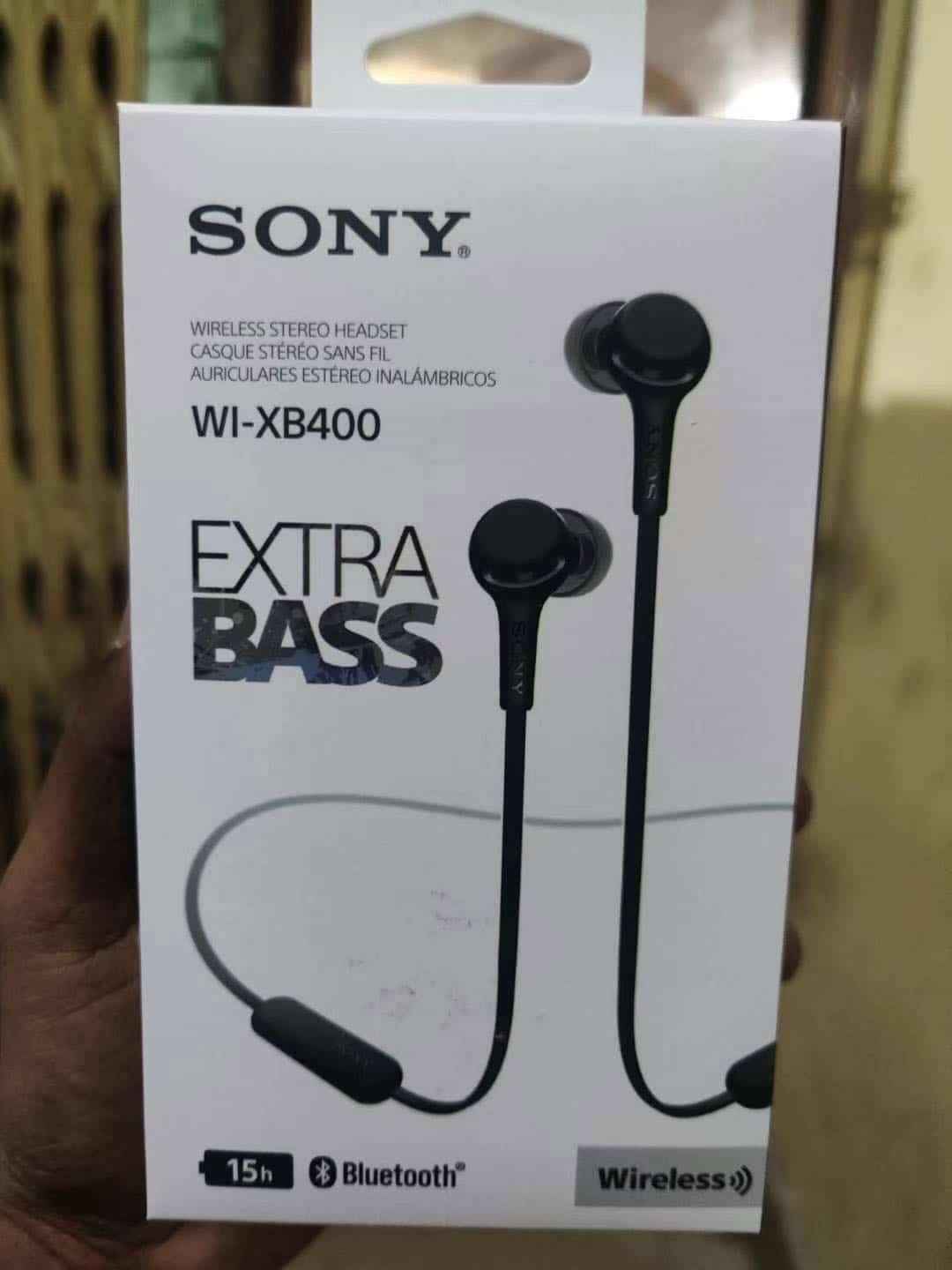 Sony WI XB400 Wireless In Ear Extra Bass Earphones 2