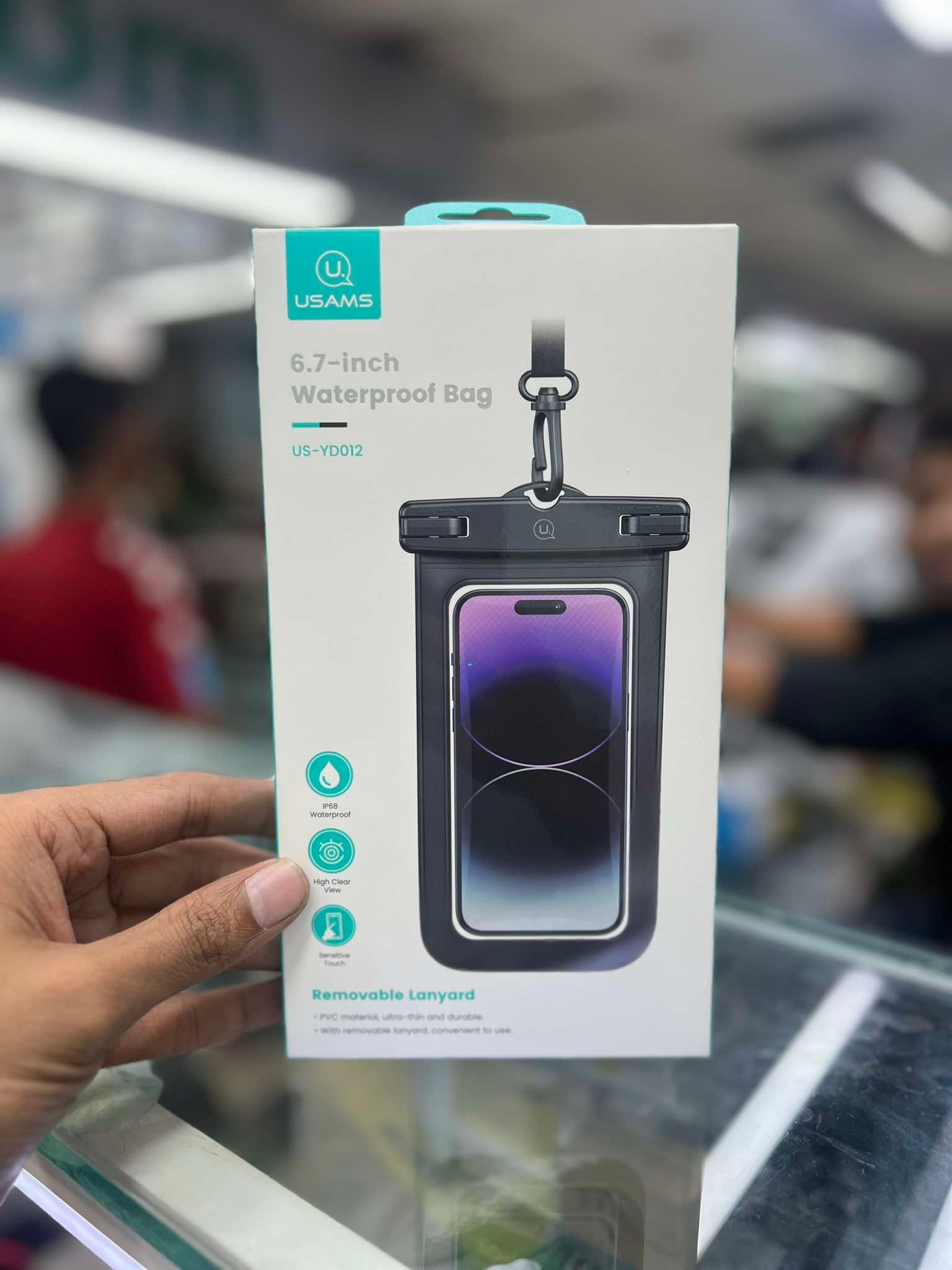 USAMS US YD012 6.7 inch Transparent Waterproof Swimming Mobile Phone Bag 2