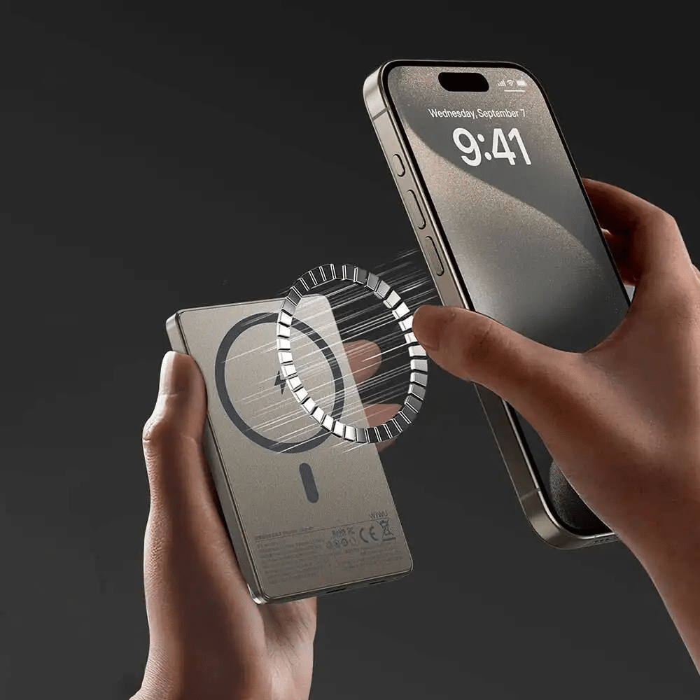 WiWU Ultra Thin Magnetic Wireless 5000mAh Powerbank 1