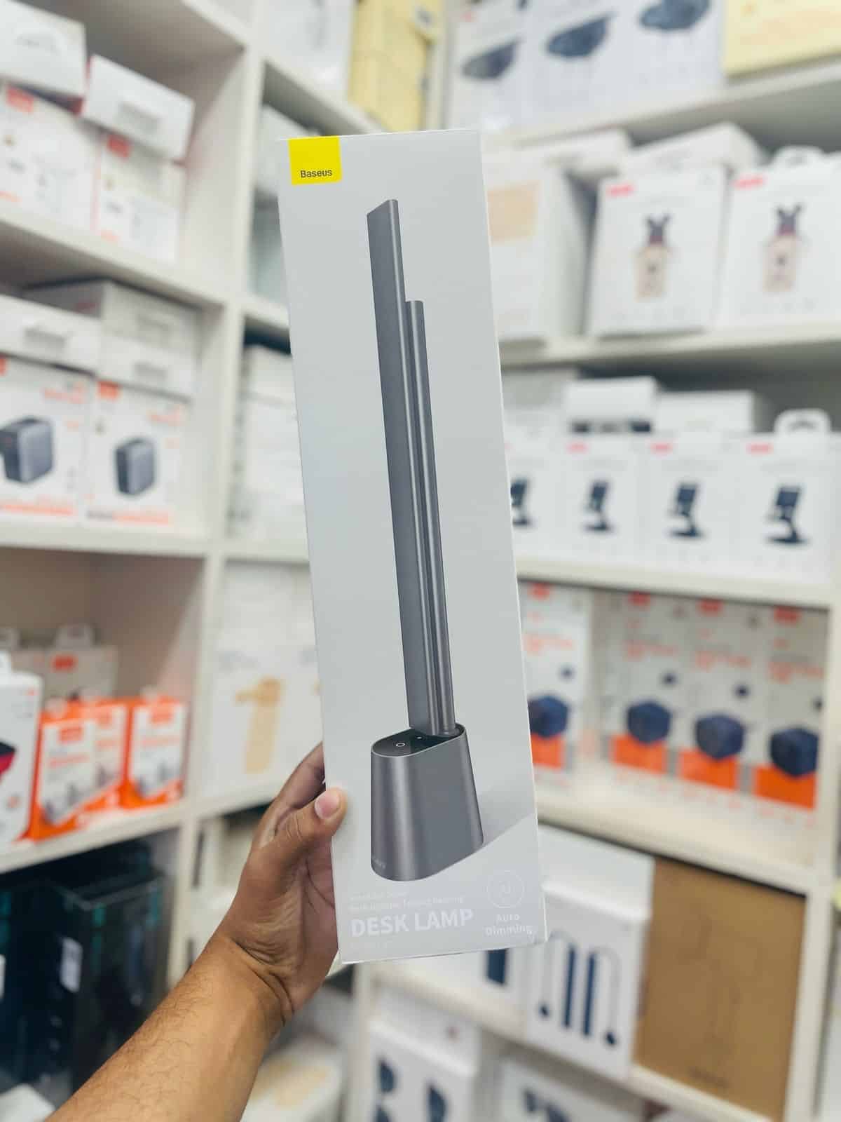 Baseus Magnetic Stepless Dimming Charging Desk Lamp Pro 5