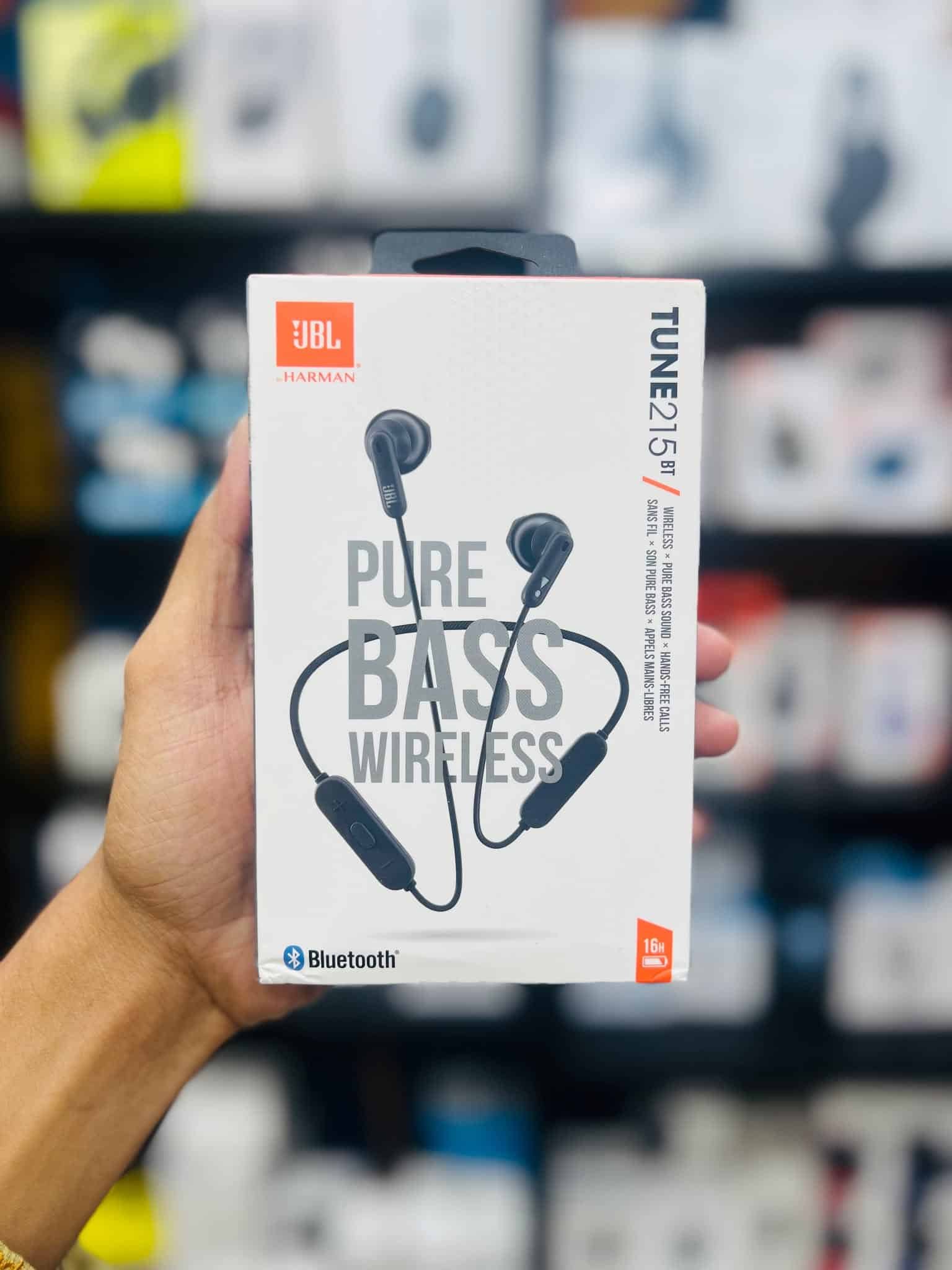 JBL TUNE 215BT Wireless Earphone 1