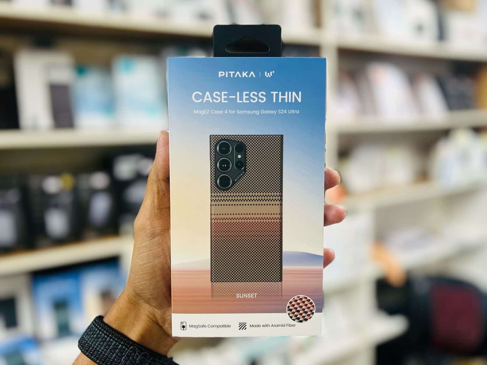 Pitaka MagEZ Case 4 Case Less Thin Case for Galaxy S24 Ultra 1