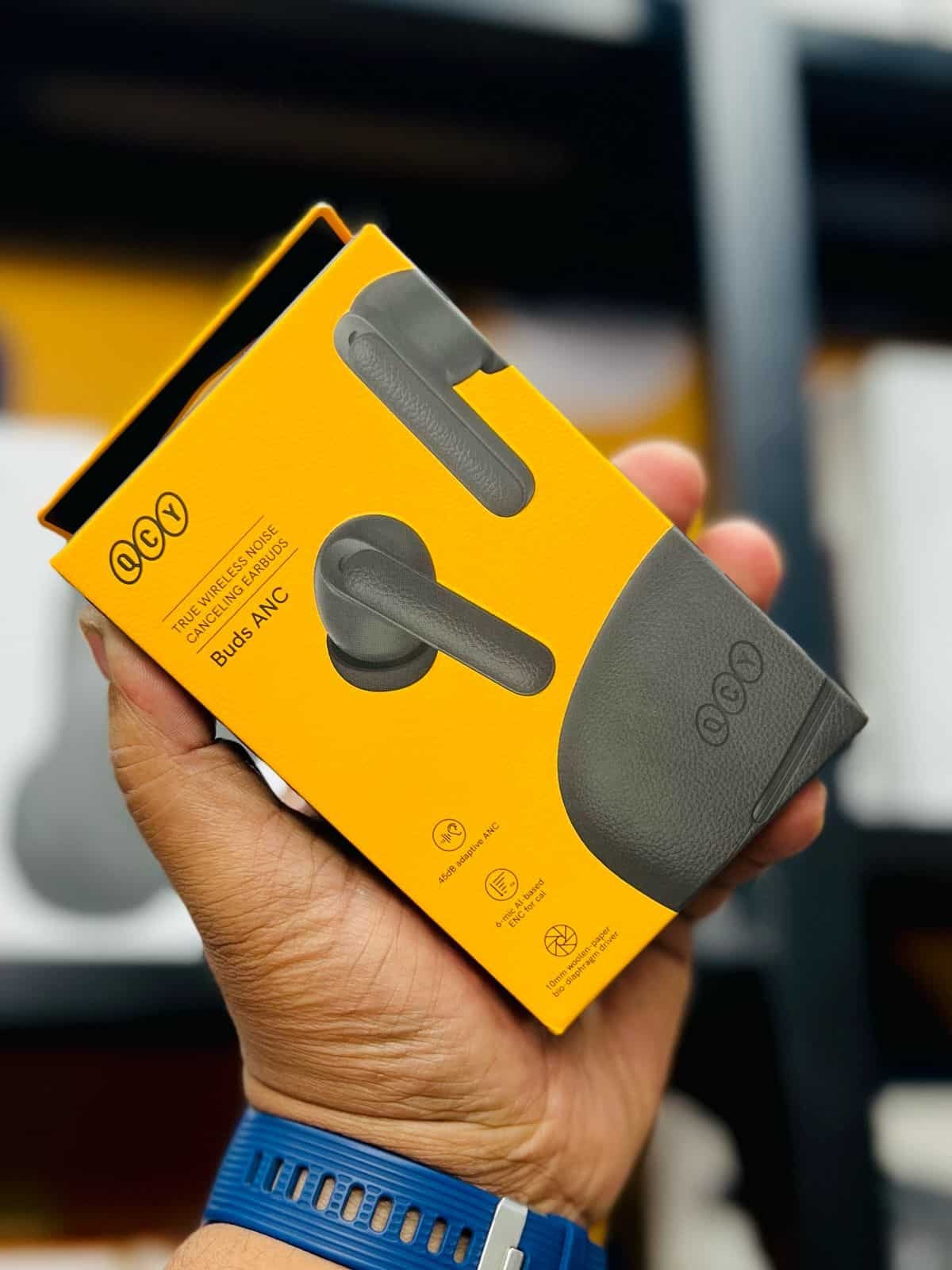 QCY Buds QT43 True Wireless Earbuds 1