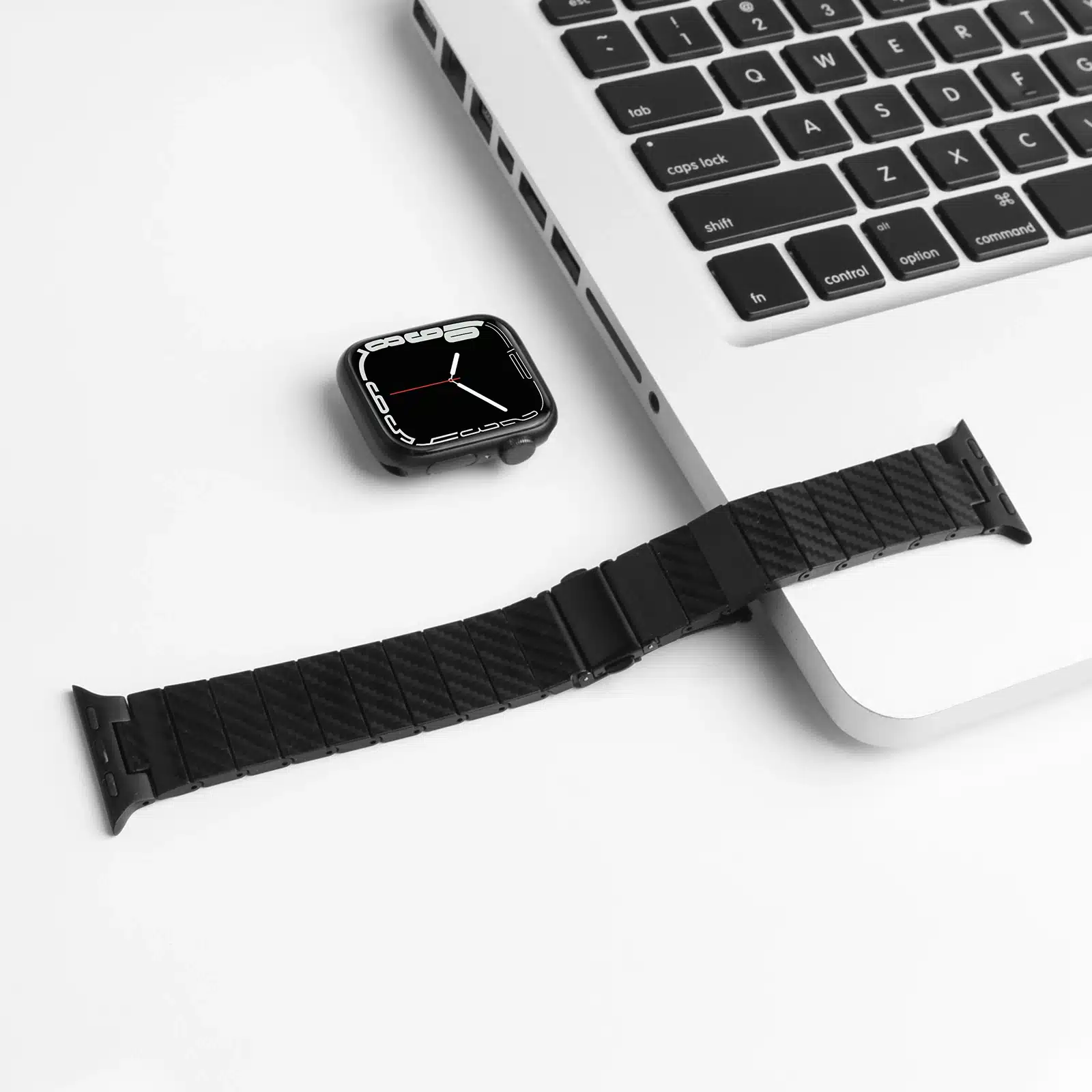 COTEetCI W76 Carbon Fiber Pattern Strap for iWatch 1