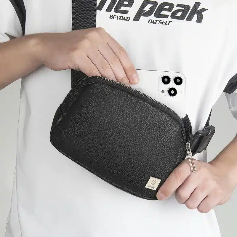 WiWU Lulu Unisex Casual PU Leather Crossbody Bag 3