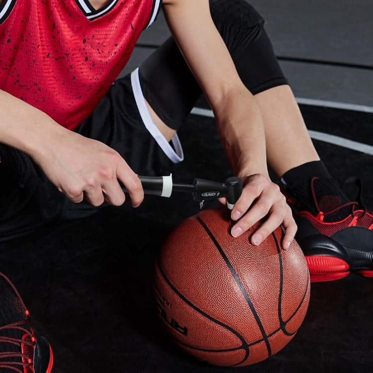 xiaomi and1 portable tire pressure inflator pump 2