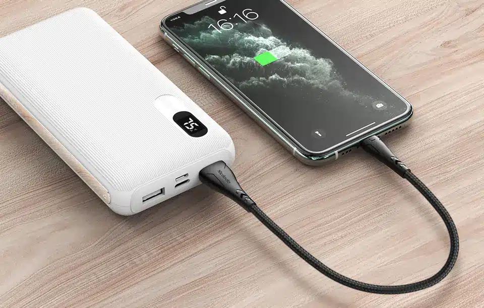 MCDODO CA 7440 Lightning Fast Charging Data Cable 0 1